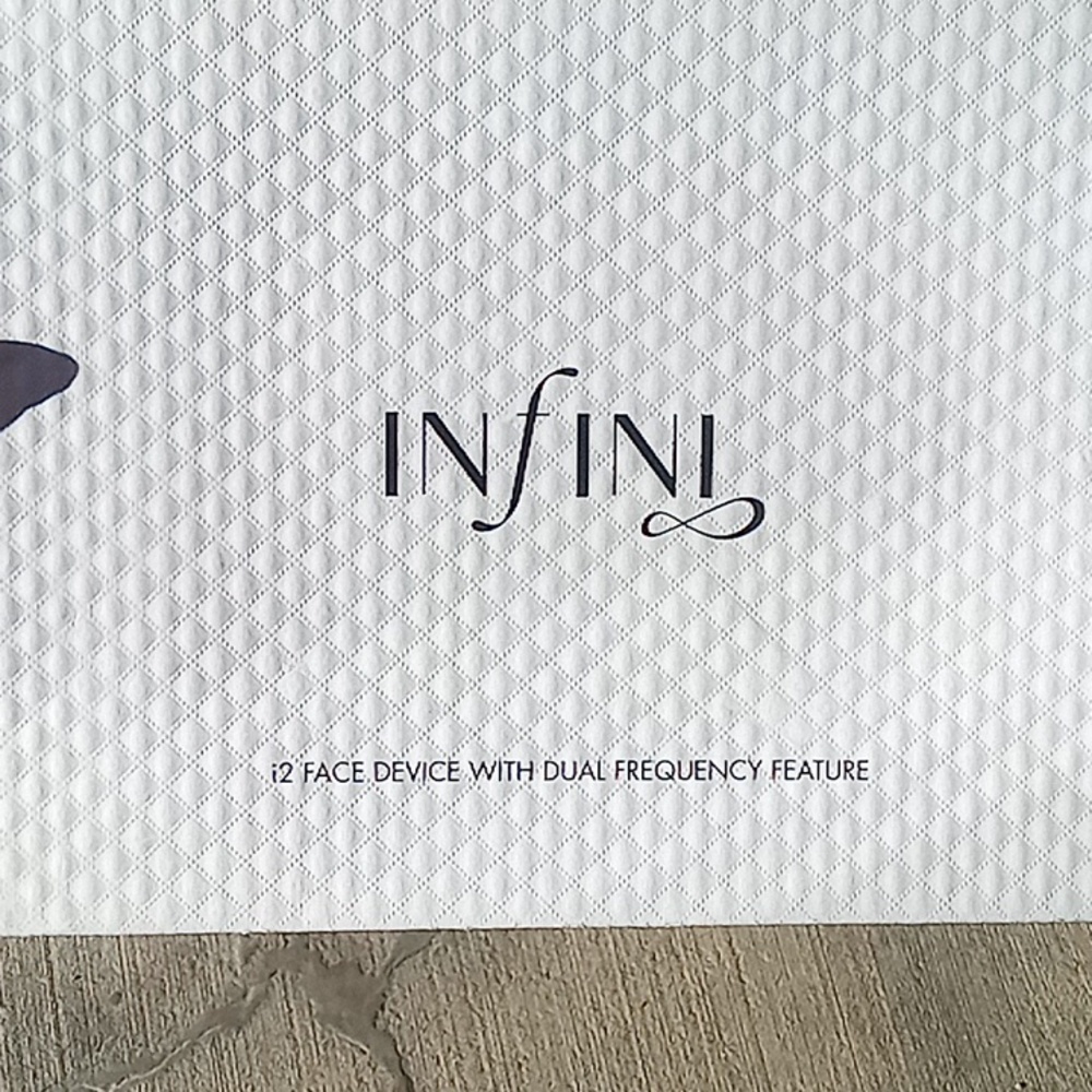 INFINI FACE DEVICE